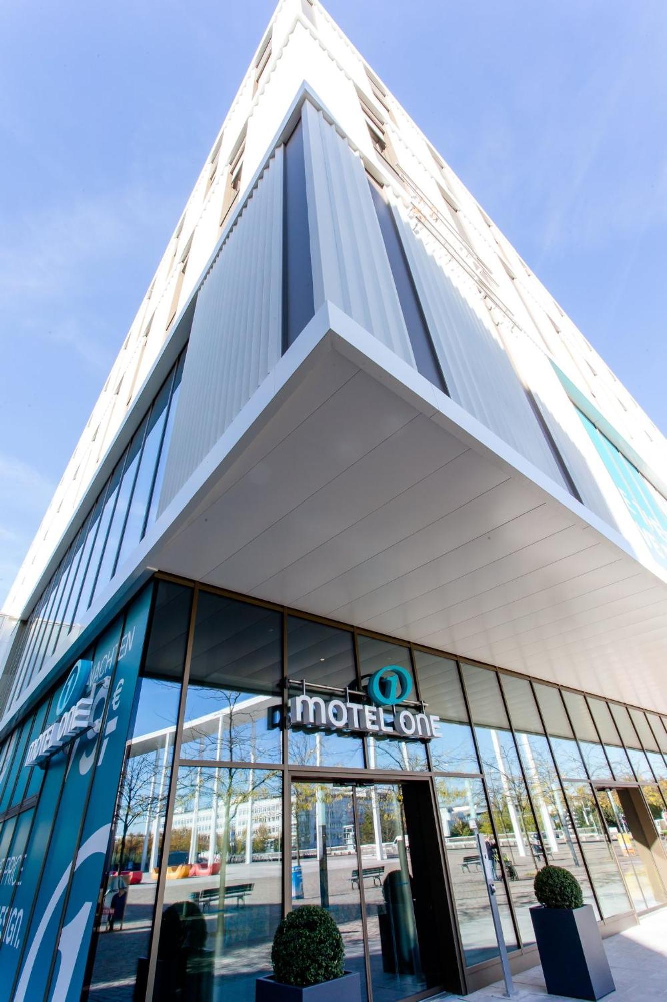 One Muenchen-messe Hotel 3*